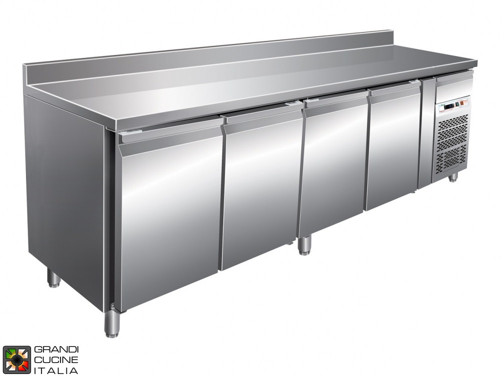  Refrigerated counter GN1/1 with ventilated refrigeration with Backsplash - Range -18 / -22