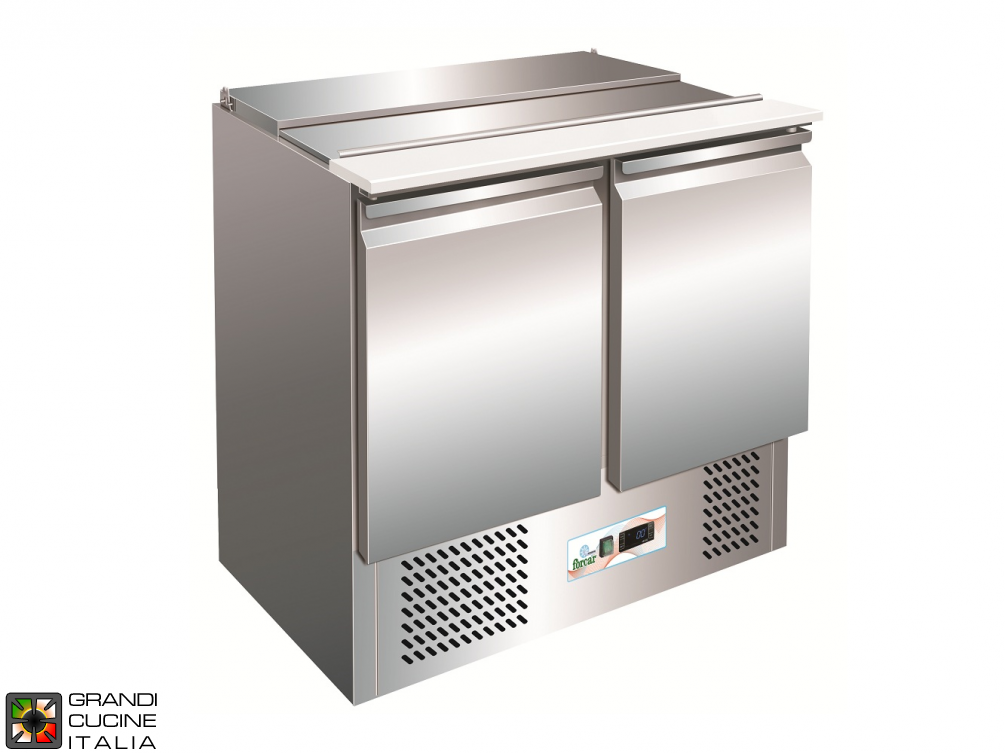  Refrigerated Saladette - GN 1/1 - Condiments Holder Capacity 2x GN 1/1 + 3x GN 1/6 - Temperature +2°C / +8°C - Two Doors - Bottom Engine compartment - Smooth worktop - Static Refrigeration