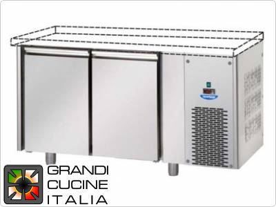  Refrigerated counters - GN 1/1 - Temperature -18°C / -22°C - Two doors - Engine compartment on the right - Without worktop