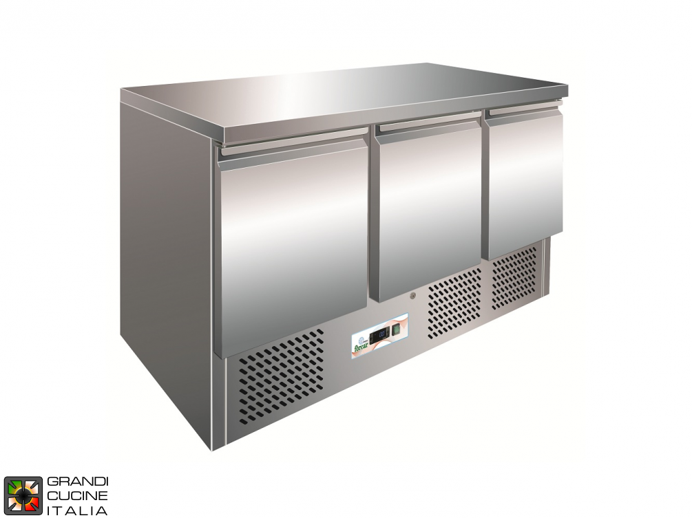  Refrigerated counter - GN 1/1 - Temperature +2°C / +8°C - Three Doors - Bottom Engine compartment - Smooth worktop - Static Refrigeration