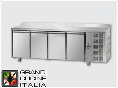  Tavolo frigorifero - GN 1/1 - Temperatura 0°C / +10°C - Quattro sportelli - Vano motore destro - Piano di lavoro con alzatina - Refrigerazione ventilata