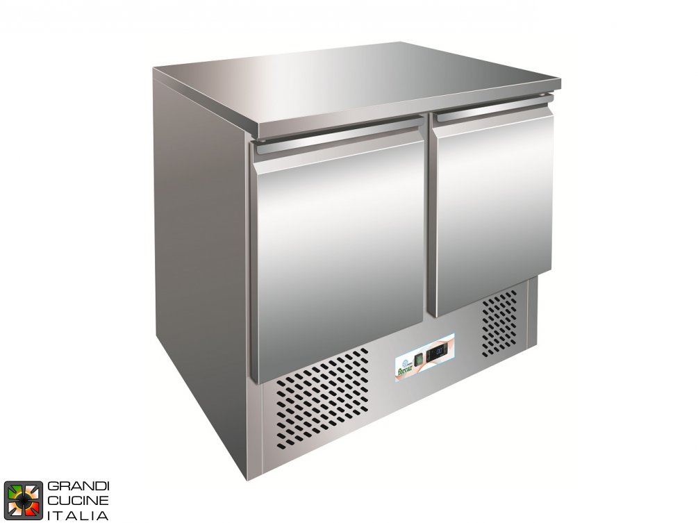  Comptoir réfrigeré - GN 1/1 - Température +2°C / +8°C - Deux Portes - Compartiment moteur placé bas - Plan de travail lisse - Réfrigération Statique